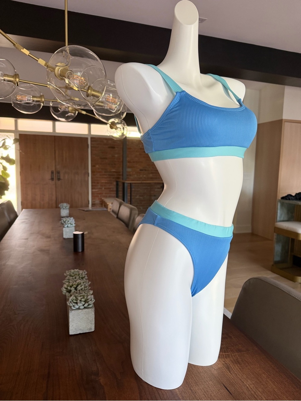 Blue Two-Tone Ribbed Bikini Set - Picture 2 of 10